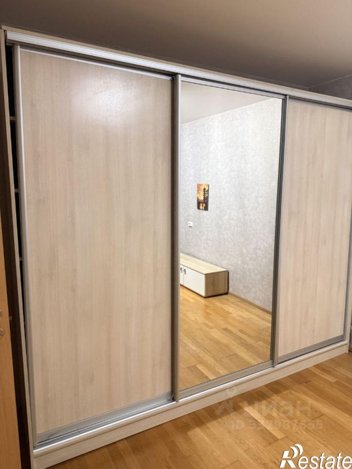 1-комн квартира ул 45 Параллель, 38,  д. 38