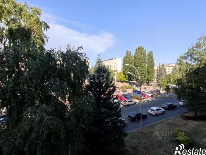 4-комн квартира ул Маршала Жукова, 30,  д. 30