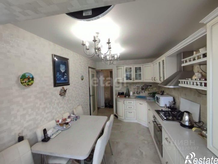 4-комн квартира ул Маршала Жукова, 30,  д. 30