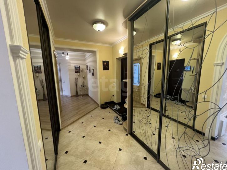 3-комн квартира ул Л.Толстого, 6,  д. 6
