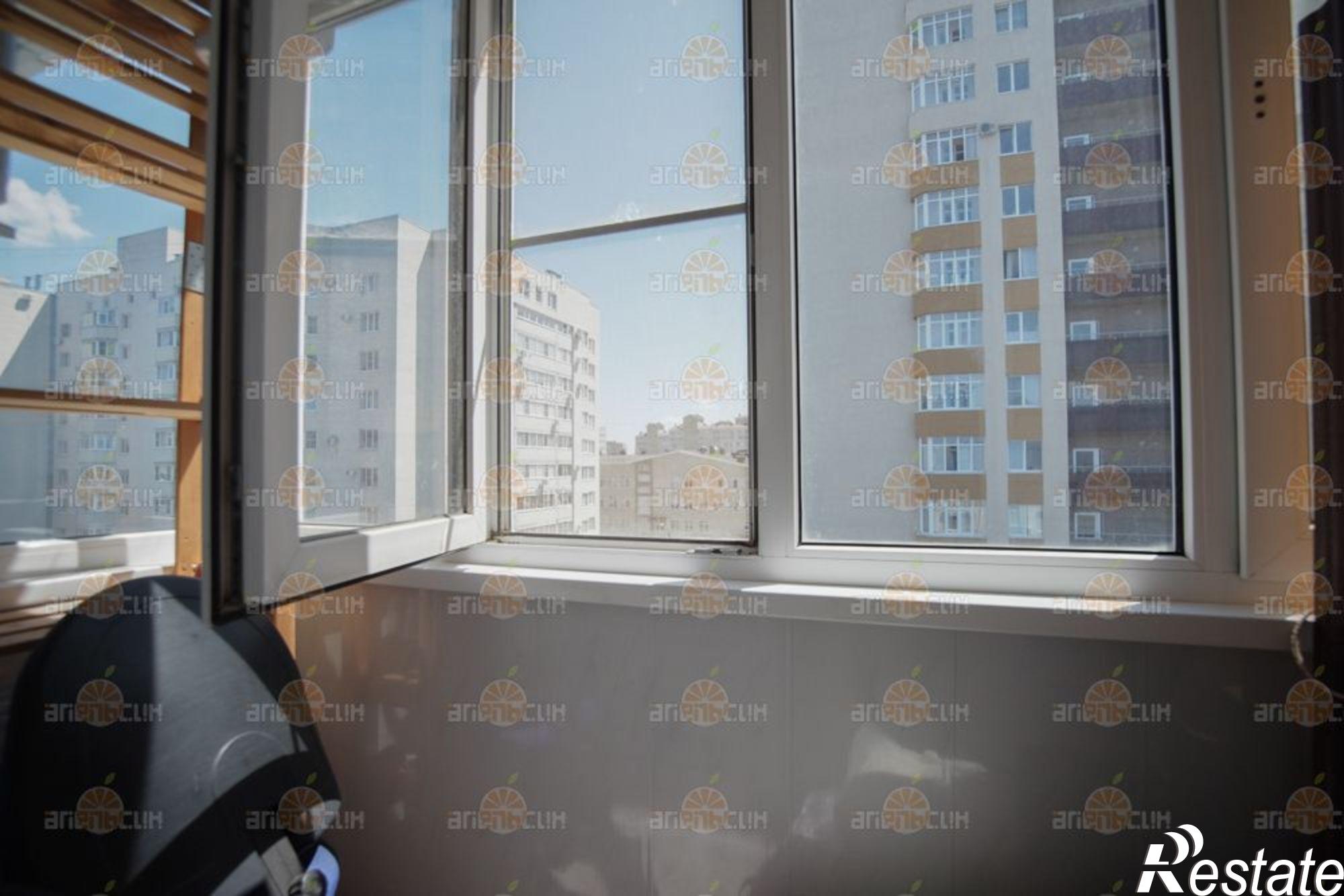 Сдать квартиру за 27 000 рублей на Чехова, 55