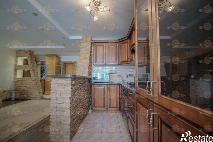 2-комн квартира Морозова, 45