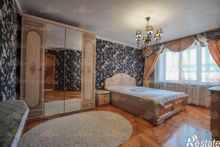 2-комн квартира Морозова, 45