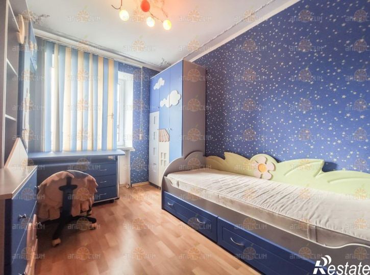 3-комн квартира Шпаковская, 74/2