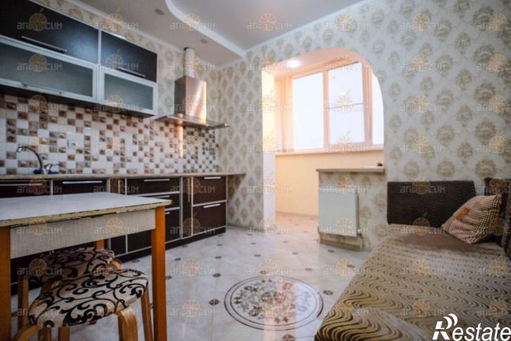 1-комн квартира Пирогова, 72/1