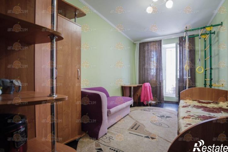 2-комн квартира Чехова, 55