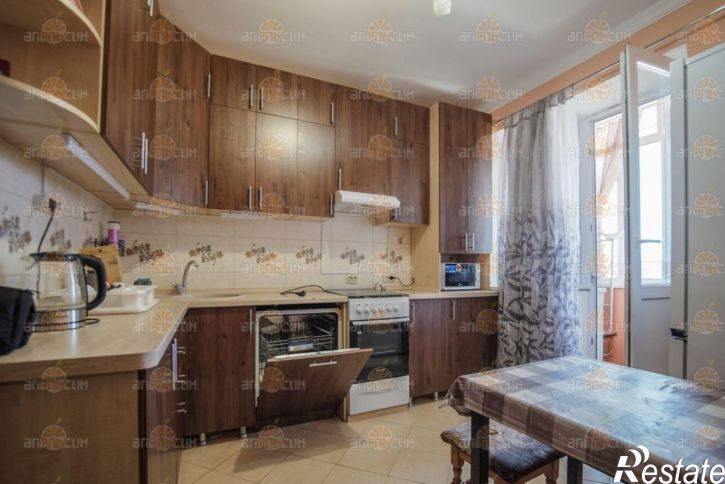 2-комн квартира Чехова, 55