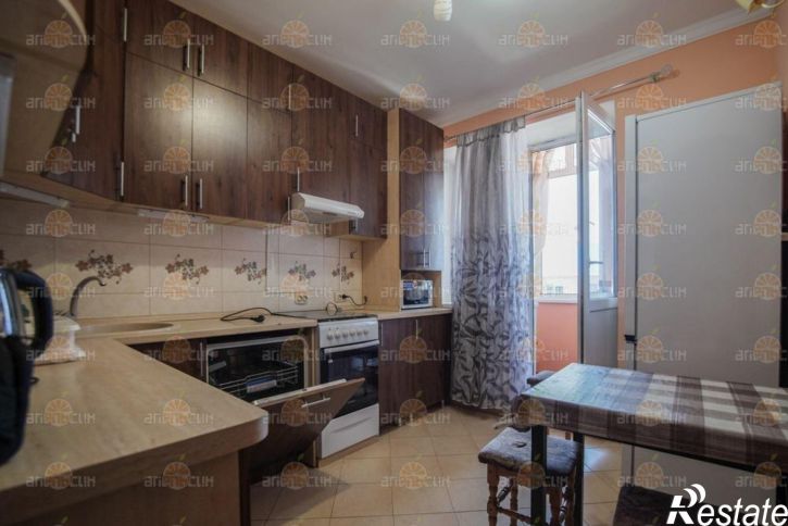 2-комн квартира Чехова, 55