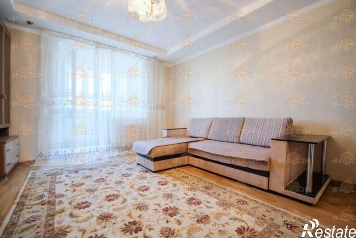 3-комн квартира 45 параллель, 11/2