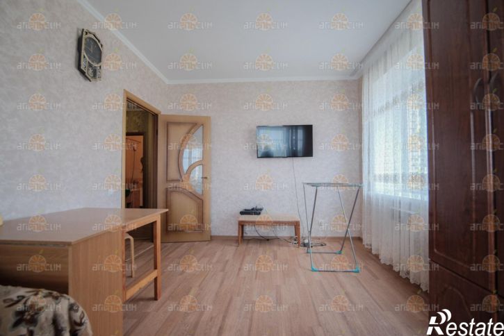 1-комн квартира Октябрьская, 186е