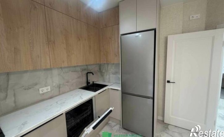2-комн квартира Российский пр-кт, 18,  д. 18