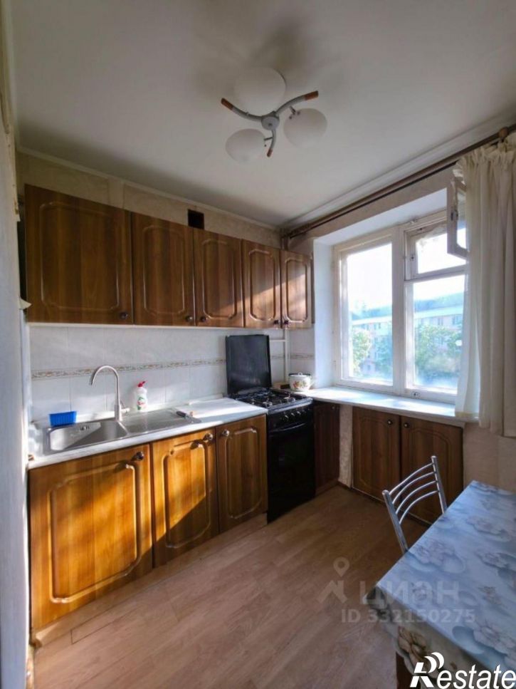 2-комн квартира ул Серова, 4/2,  д. 4/2