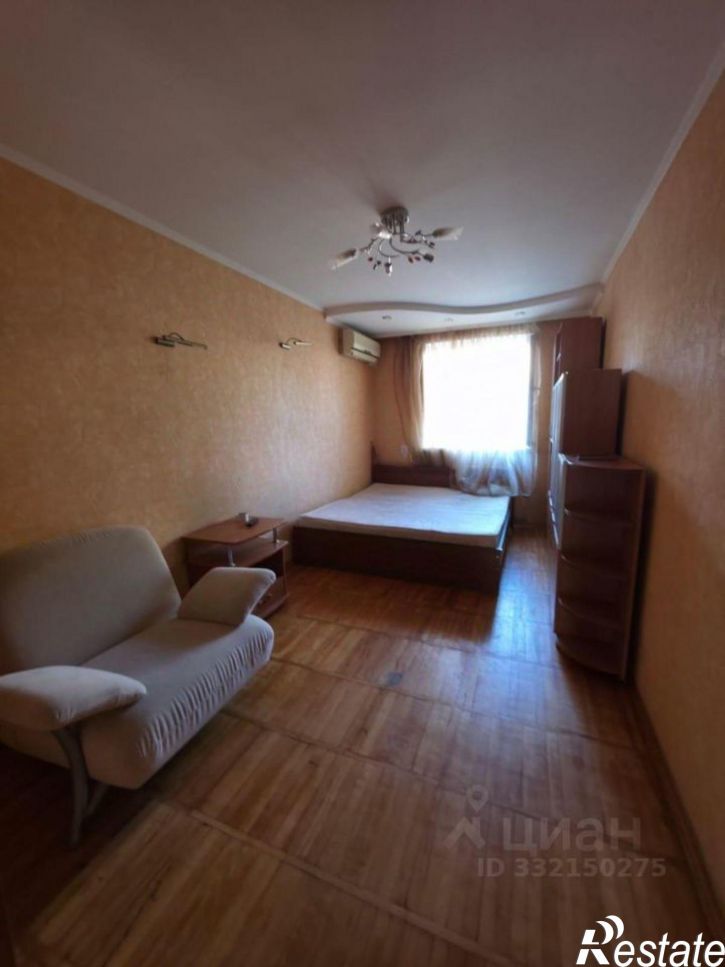2-комн квартира ул Серова, 4/2,  д. 4/2