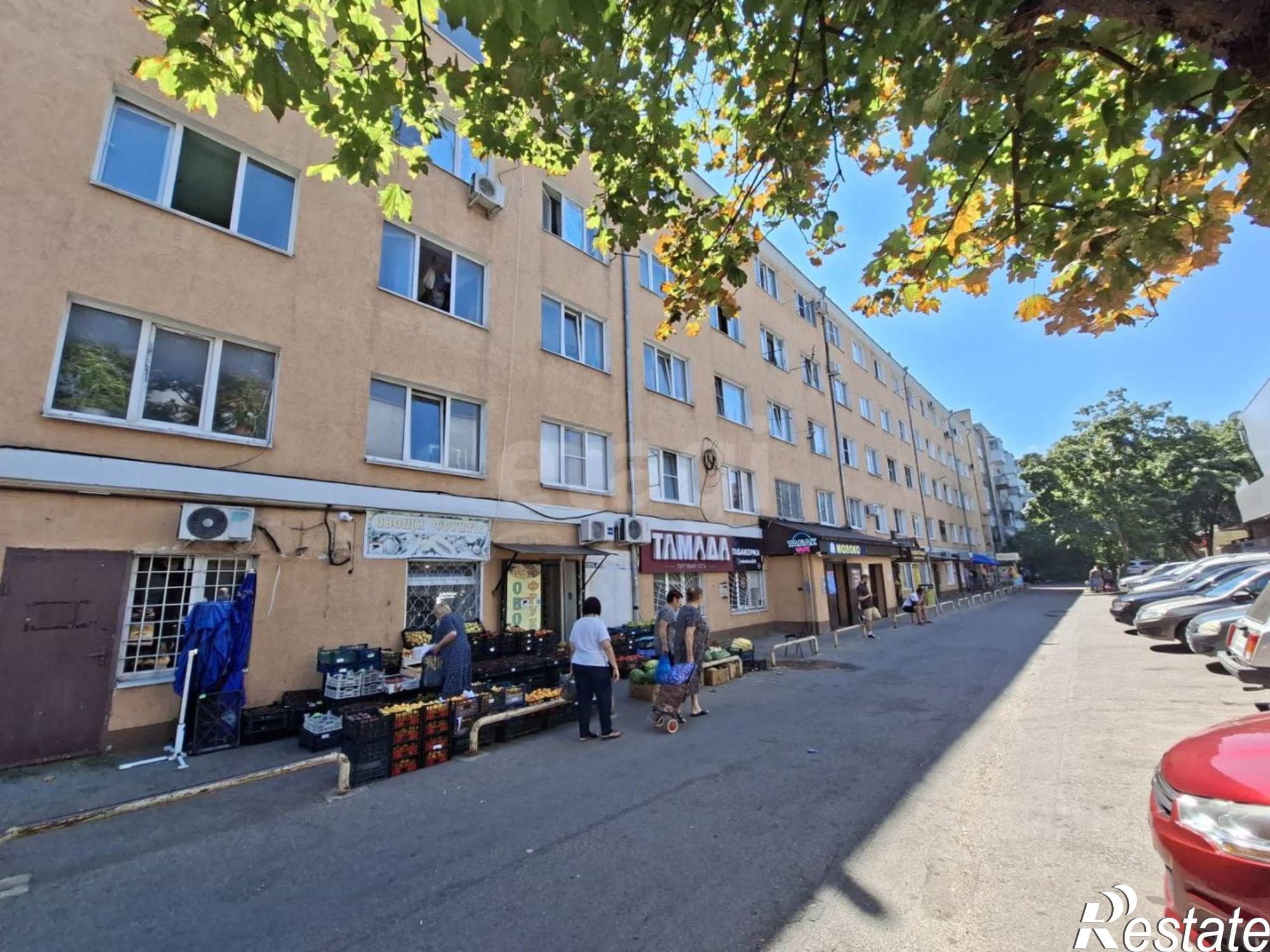 Купить комнату за 1 100 000 рублей на пр-кт Юности, 24