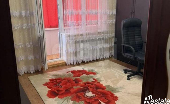 3-комн квартира ул Космонавтов, 12,  д. 12