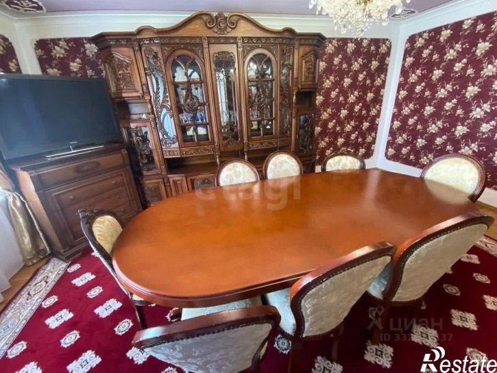 3-комн квартира ул 45 Параллель, 2,  д. 2