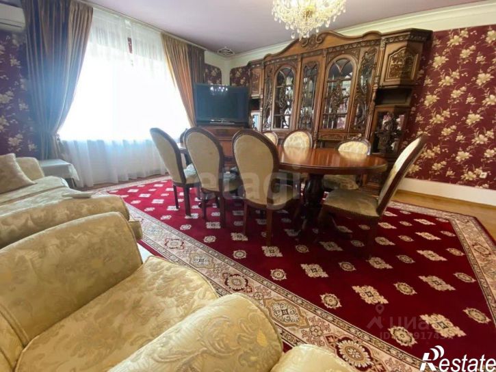 3-комн квартира ул 45 Параллель, 2,  д. 2