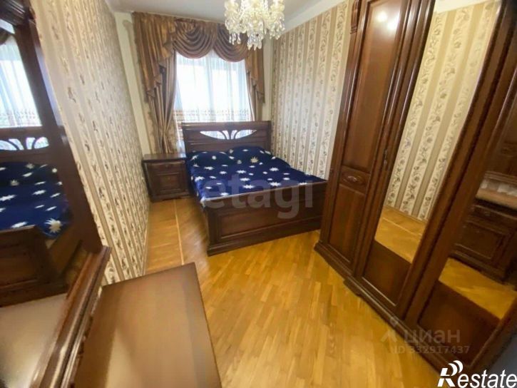 3-комн квартира ул 45 Параллель, 2,  д. 2