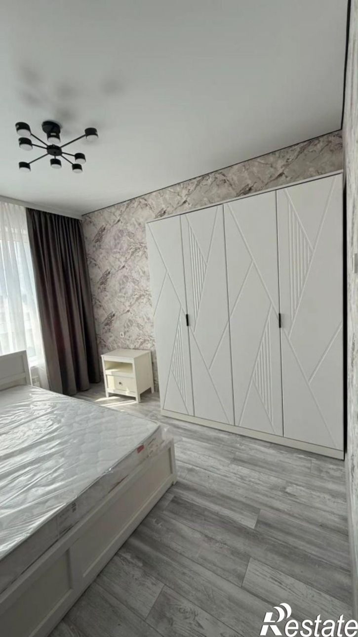2-комн квартира Российский пр-т, 18