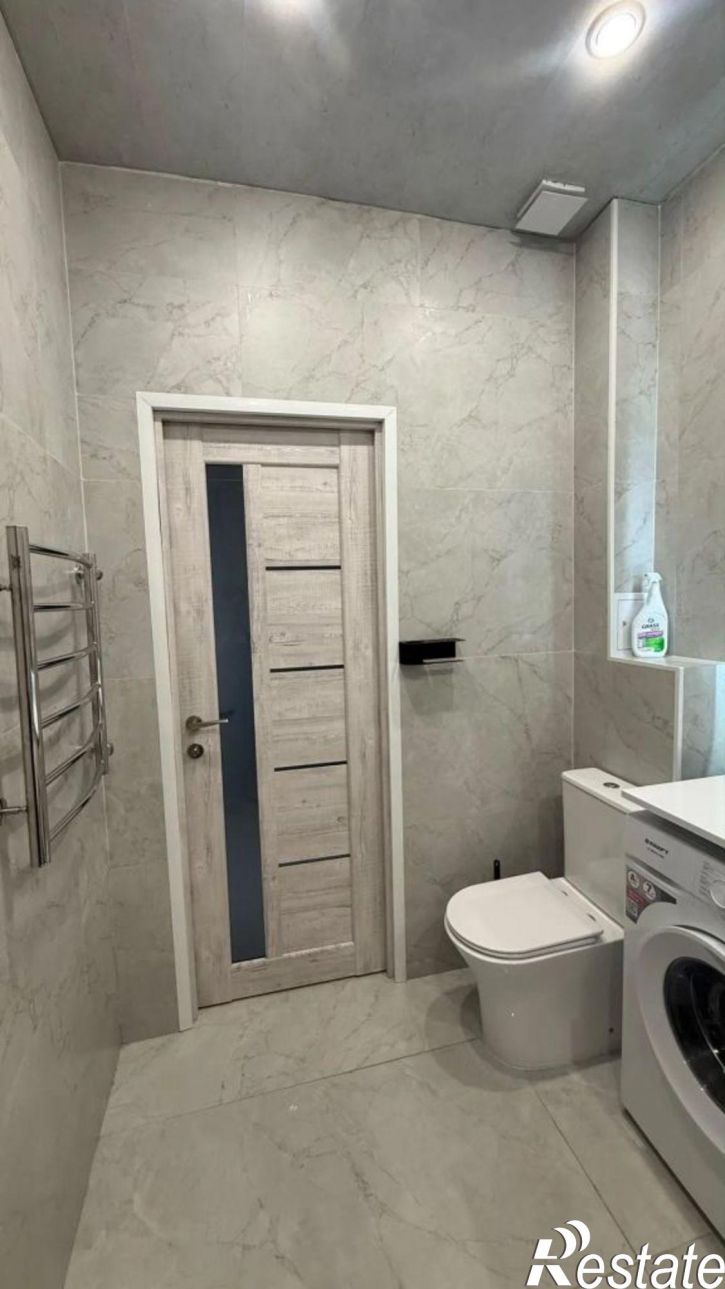 2-комн квартира Российский пр-т, 18
