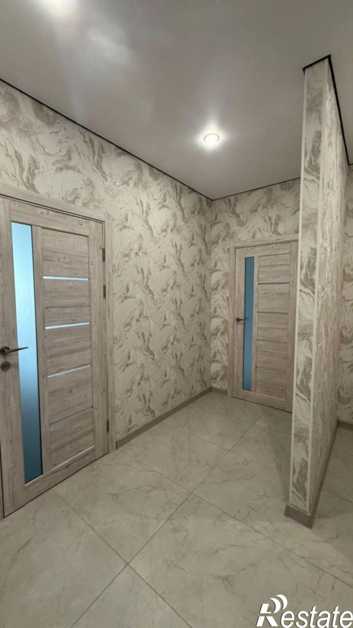 2-комн квартира Российский пр-т, 18