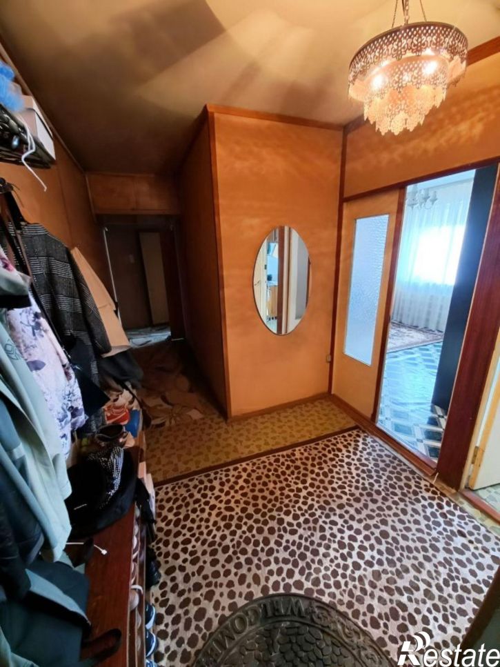 3-комн квартира ул 45 Параллель, 7/1,  д. 7/1
