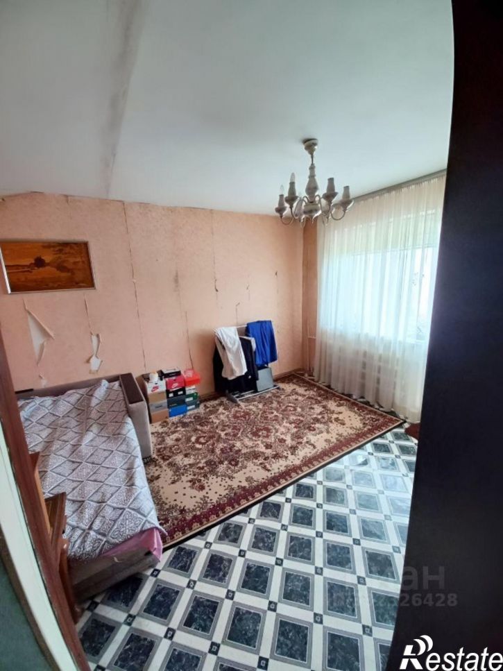 3-комн квартира ул 45 Параллель, 7/1,  д. 7/1