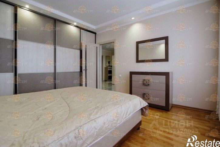 2-комн квартира пр-кт Октябрьской Революции, 11б,  д. 11б