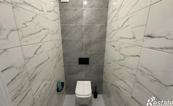 3-комн квартира ул Рогожникова, 21/2,  д. 21/2