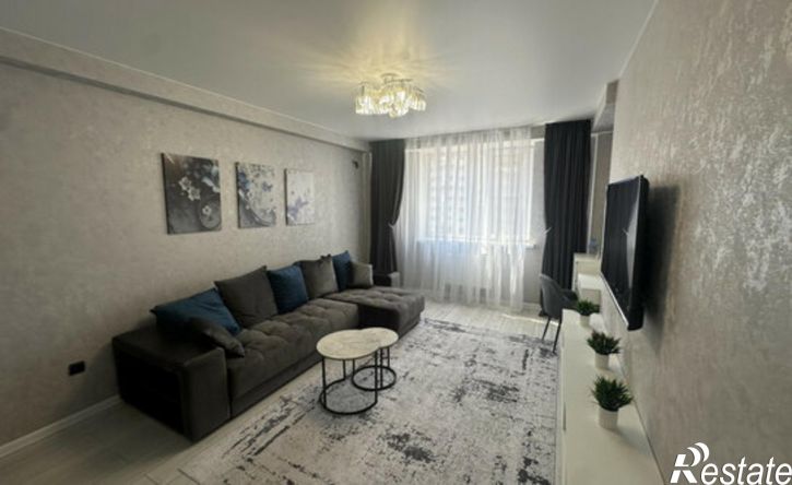 3-комн квартира ул Рогожникова, 21/2,  д. 21/2