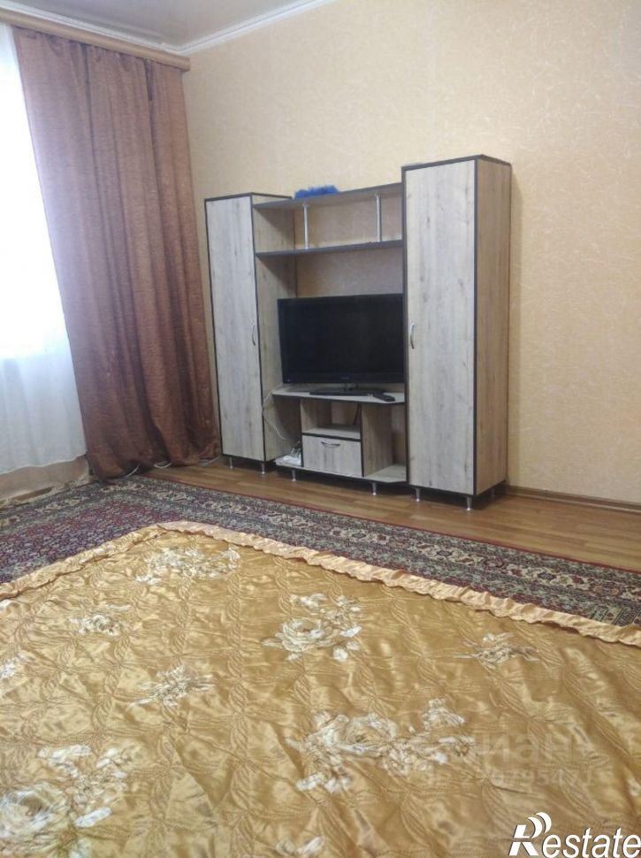 1-комн квартира ул 45 Параллель, 49,  д. 49