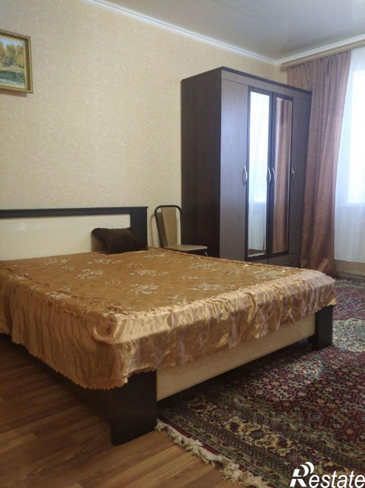 1-комн квартира ул 45 Параллель, 49,  д. 49