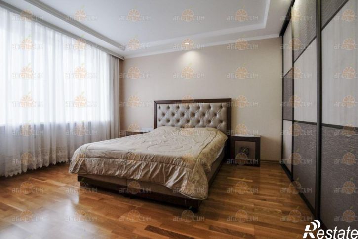 2-комн квартира Октябрьской Революции, 11б