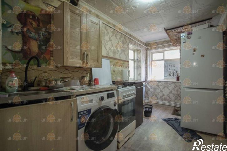 2-комн квартира Дзержинского, 54