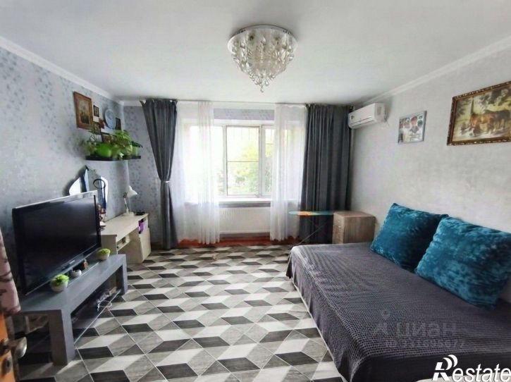 3-комн квартира ул Чехова, 83,  д. 83