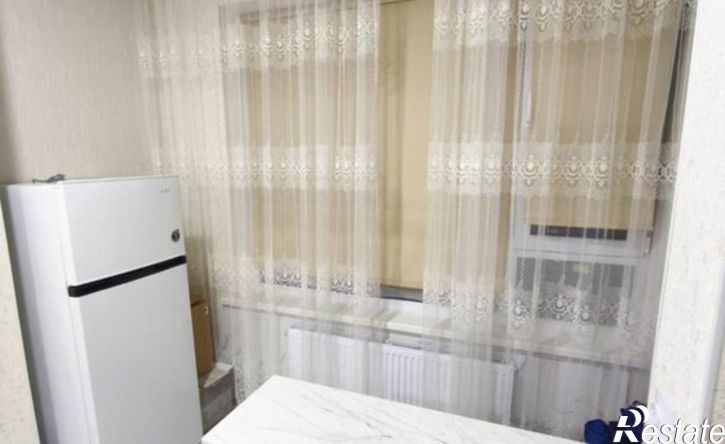 1-комн квартира ул 45 Параллель, 85,  д. 85