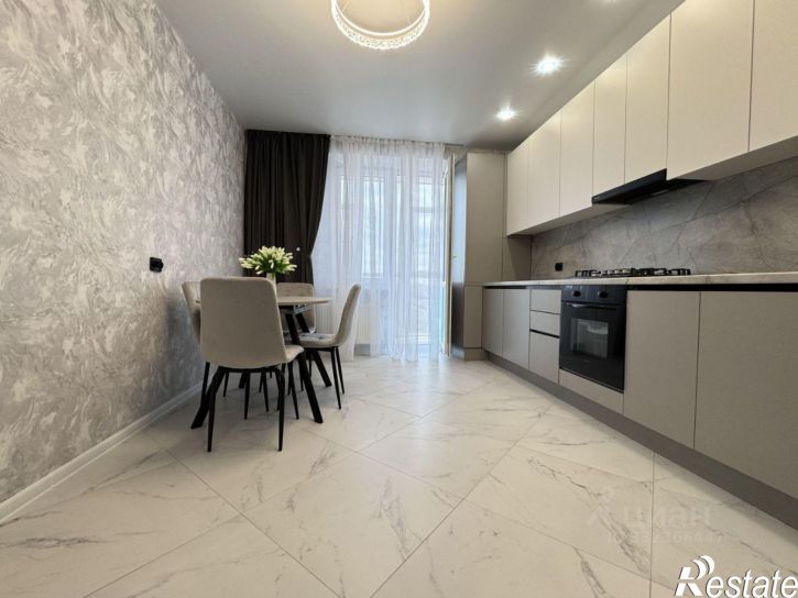 3-комн квартира ул Рогожникова, 21/2,  д. 21/2