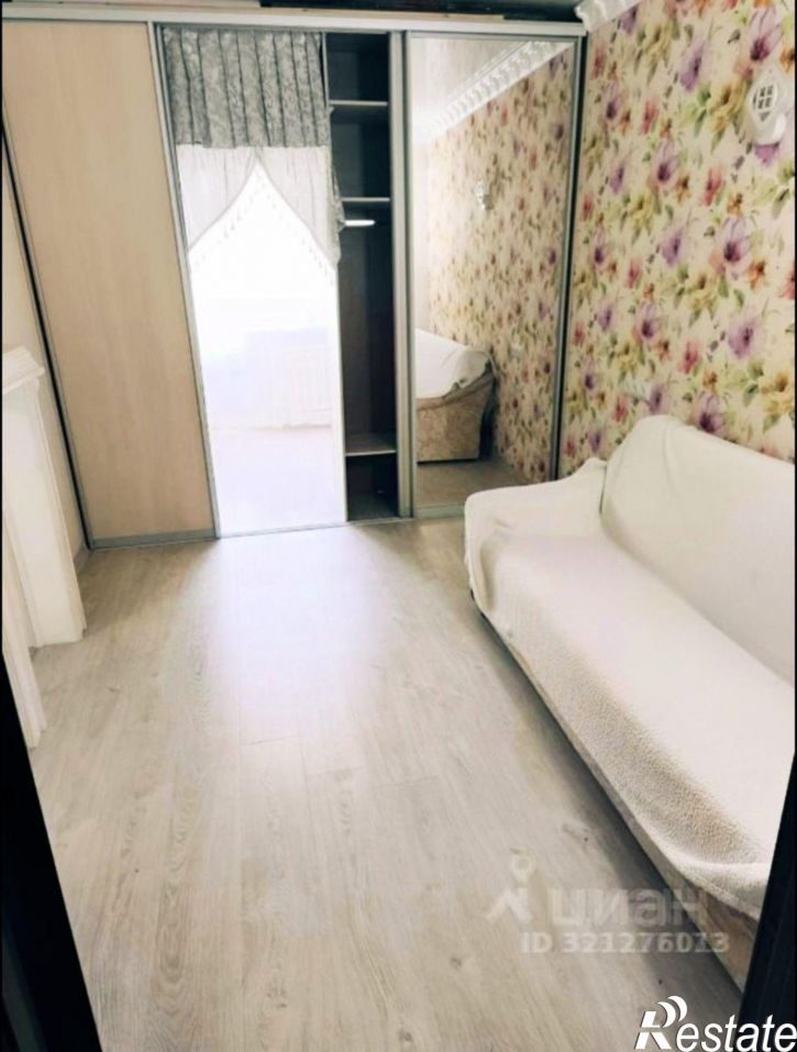 2-комн квартира ул 45 Параллель, 3в,  д. 3в