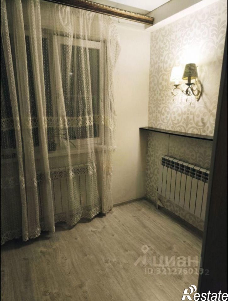 2-комн квартира ул 45 Параллель, 3в,  д. 3в