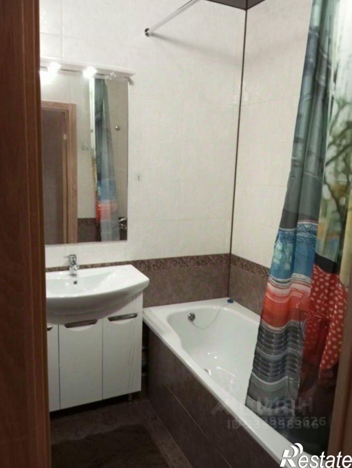2-комн квартира пр-кт Кулакова, 5/3,  д. 5/3