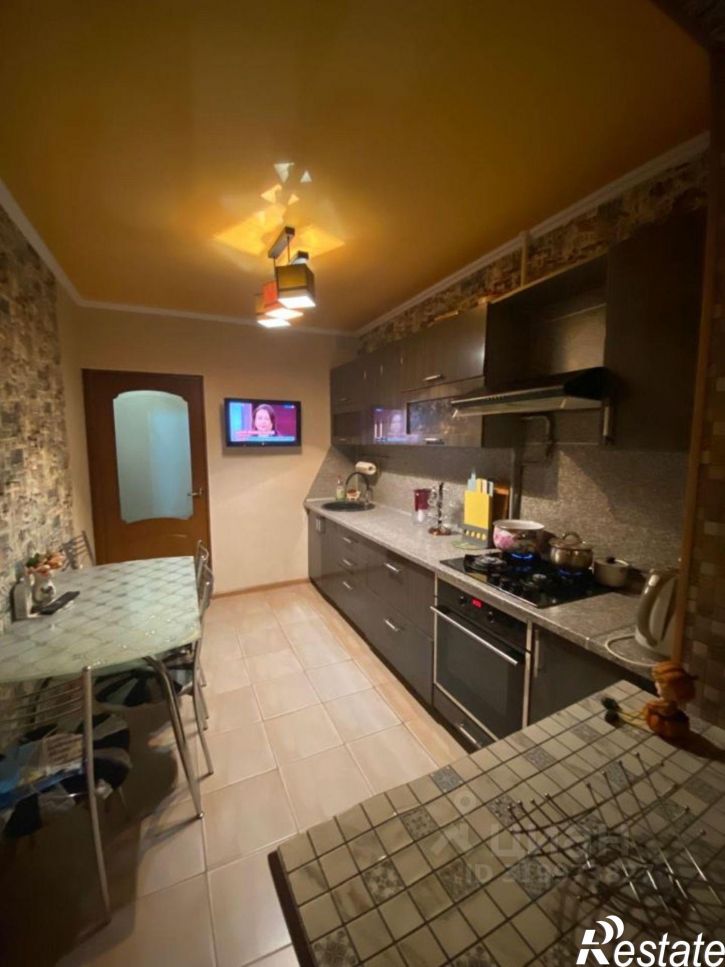 3-комн квартира ул Пирогова, 32,  д. 32