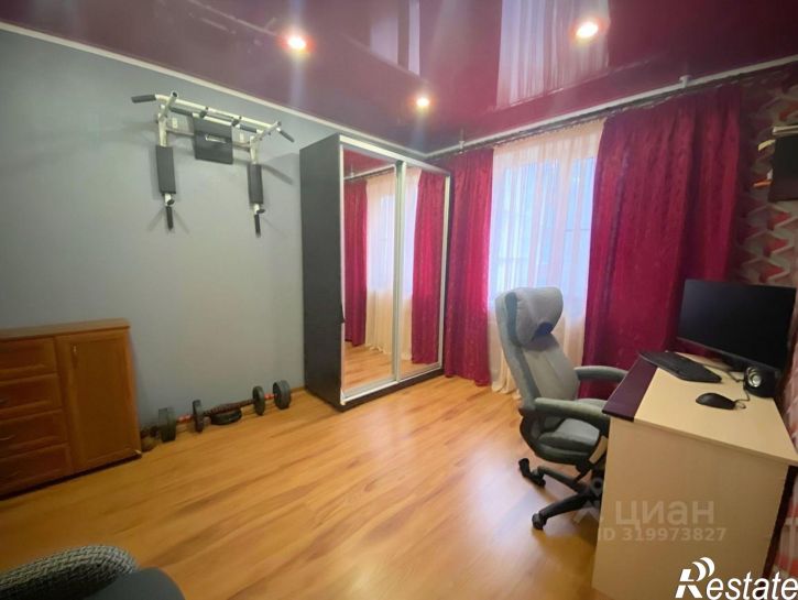 3-комн квартира ул Пирогова, 32,  д. 32