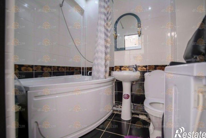 2-комн квартира ул 45 Параллель, 75,  д. 75