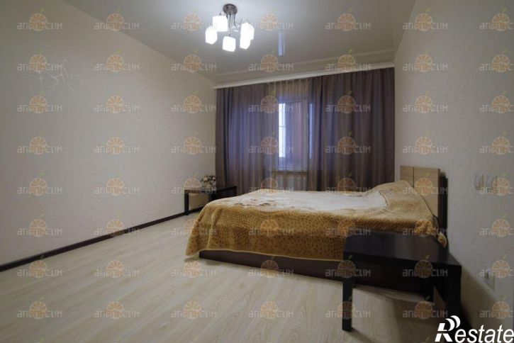 1-комн квартира Космонавтов, 2