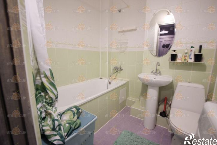 1-комн квартира 45 Параллель, 75