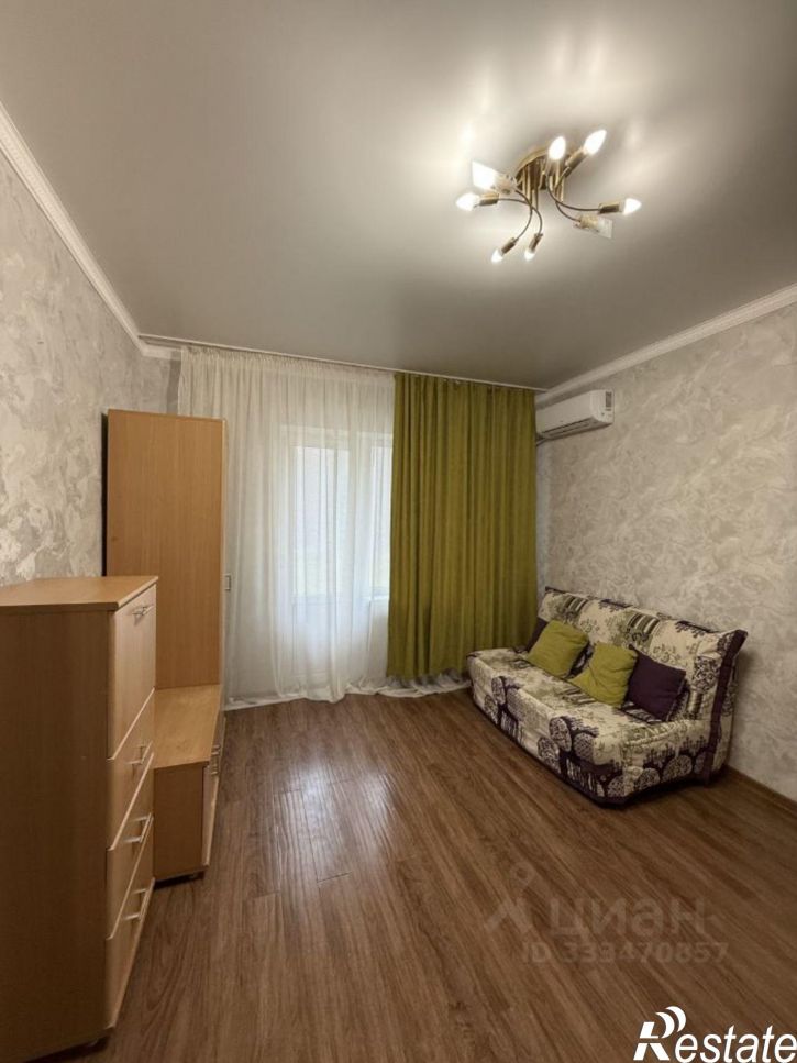 1-комн квартира ул 45 Параллель, 38,  д. 38
