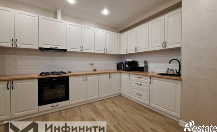 2-комн квартира ул Рогожникова, 21/1,  д. 21/1