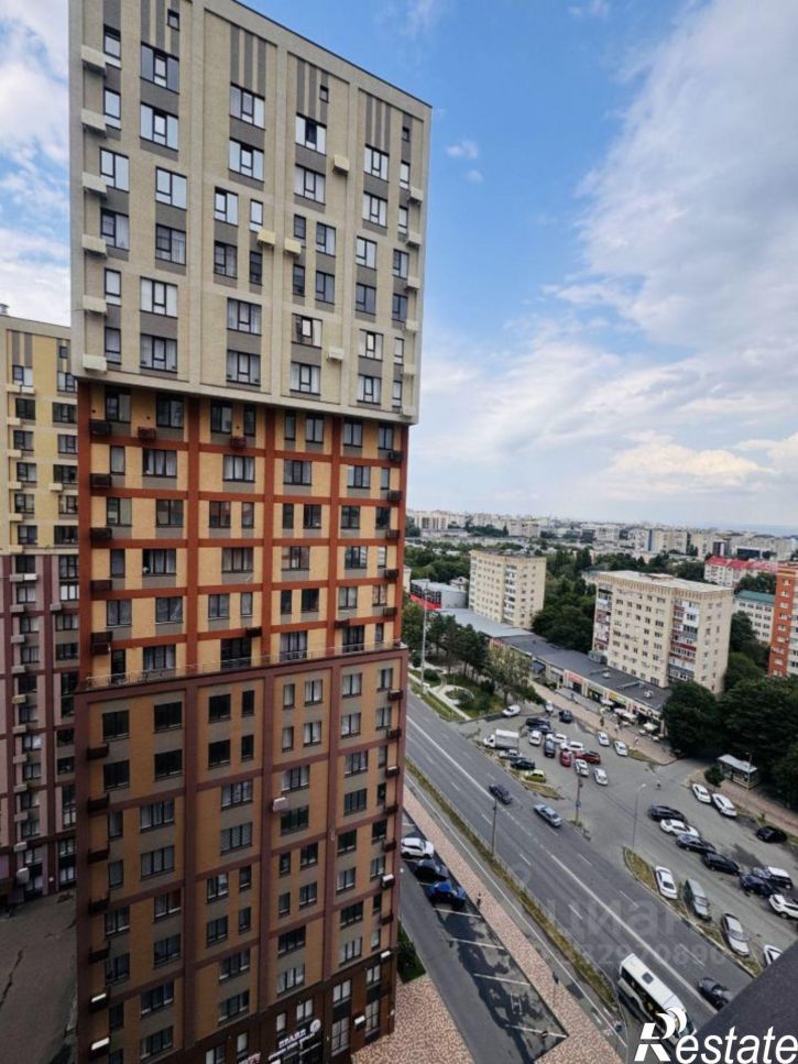 3-комн квартира ул 50 лет ВЛКСМ, 11/1,  д. 11/1