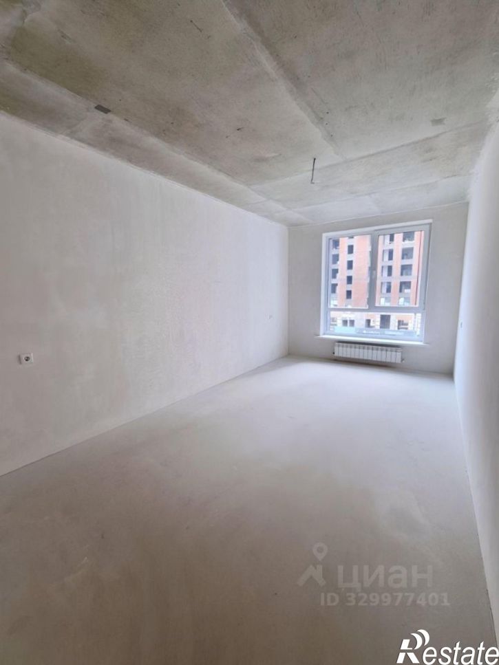 3-комн квартира улица Андрея Голуба, 12к3