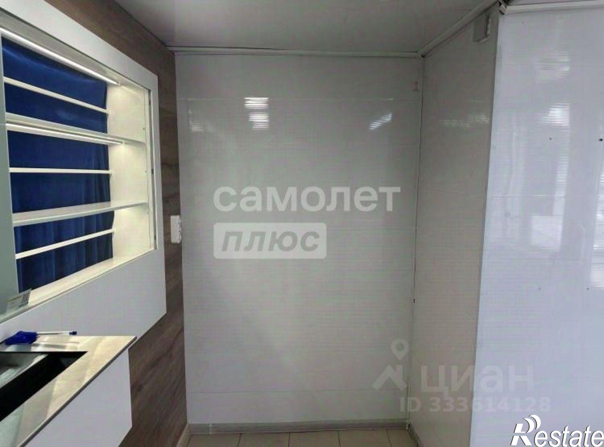 Купить торговое помещение за 8 500 020 рублей на проспект Кулакова, 27